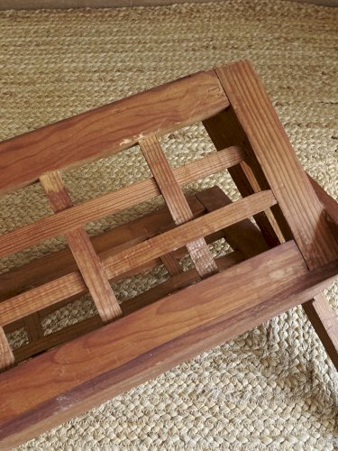 Porte-revues en bois, style scandinave