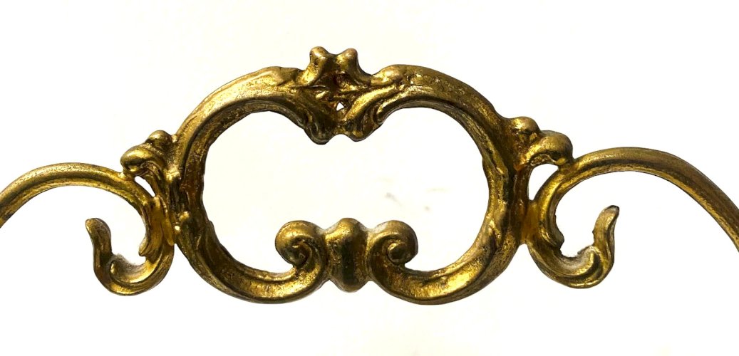 Porte revues en bronze et laiton ajouré XX siècle