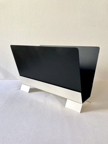 Porte-revues en métal noir et blanc crème, années 1950