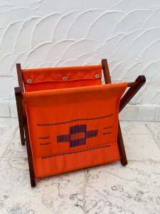 Porte-revues en tissus vintage