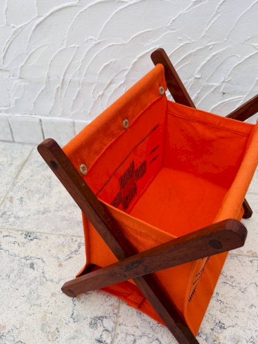 Porte-revues en tissus vintage