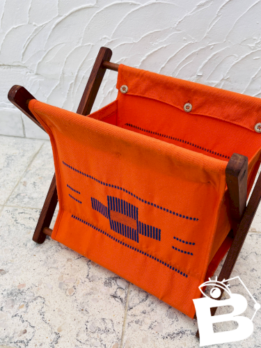 Porte-revues en tissus vintage