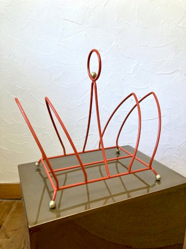 Porte-revues vintage en métal orange, années 1970