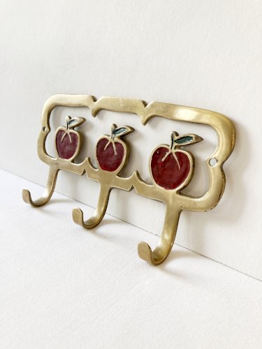 Porte-torchons en laiton 3 patères motif pommes