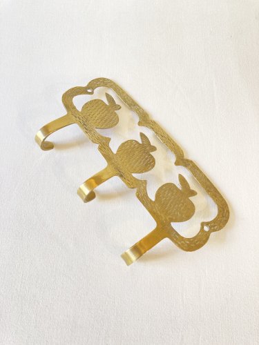 Porte-torchons en laiton 3 patères motif pommes