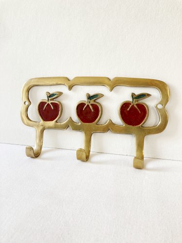 Porte-torchons en laiton 3 patères motif pommes