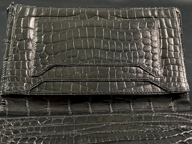 Portefeuille long à billets Continental Wallet cuir brillant 1960 signé Hermès