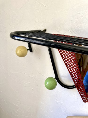 Portemanteau mural, années 1950, attribué à Mathieu Matégot