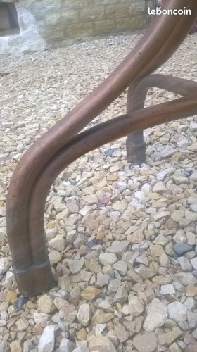 Portemanteau perroquet bistrot attribué à Thonet