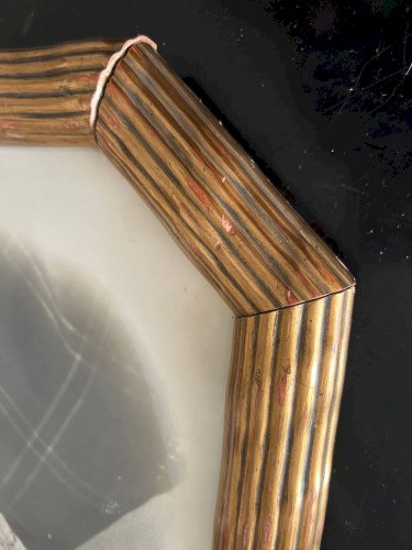 Portrait avec cadre en laiton repoussé, années 20