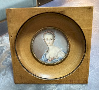 Portrait de femme - miniature dans le gout du XVIIIe 