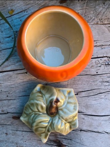 Pot à confiture vintage en Barbotine