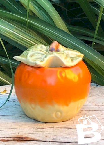 Pot à confiture vintage en Barbotine