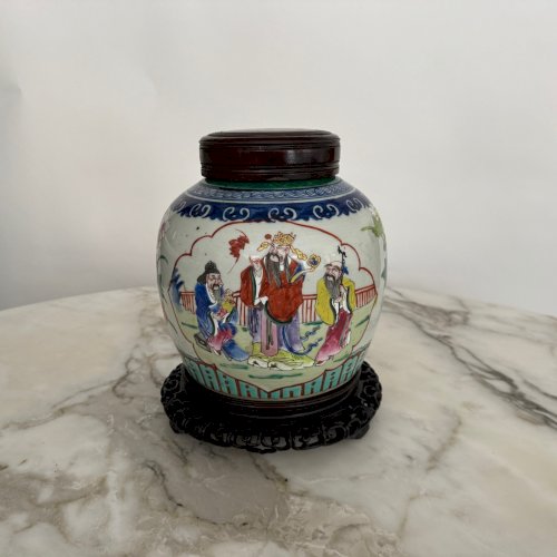 Pot à gingembre Chine XIXe sur un support en bois de fer M4052