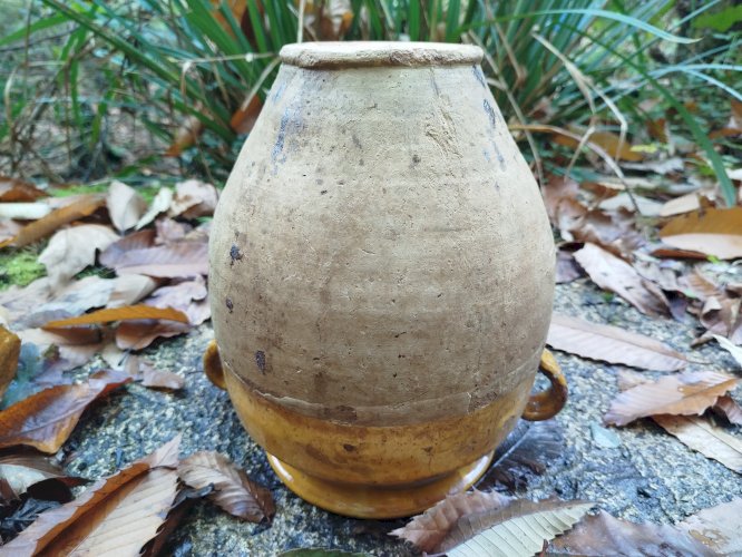 Pot a graisse ancien, pot jaune du sud-ouest France 