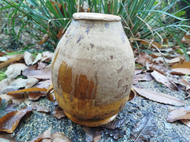 Pot a graisse ancien, pot jaune du sud-ouest France 