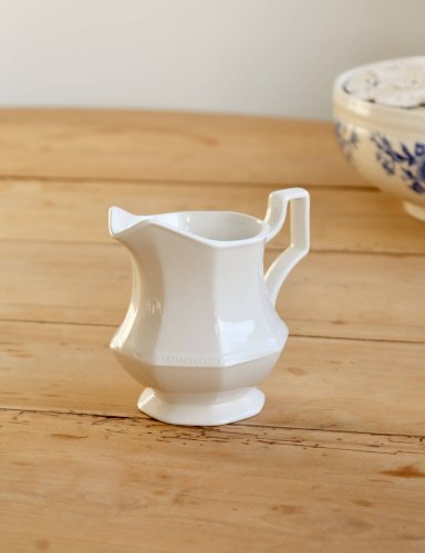 Pot à lait en porcelaine anglaise Johnson Brothers, modèle Perle