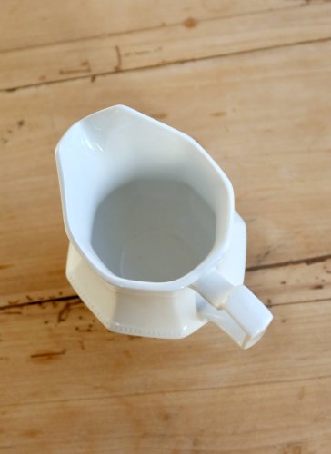 Pot à lait en porcelaine anglaise Johnson Brothers, modèle Perle