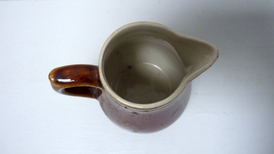 Pot à lait style bistrot marron vintage
