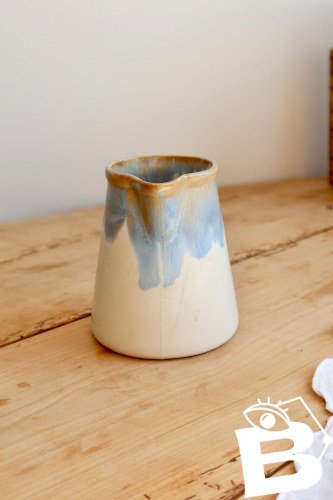 Pot à lait vintage céramique émaillée dégradé bleu et taupe