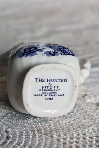 Pot à lait vintage en porcelaine anglaise The Hunter by Myott