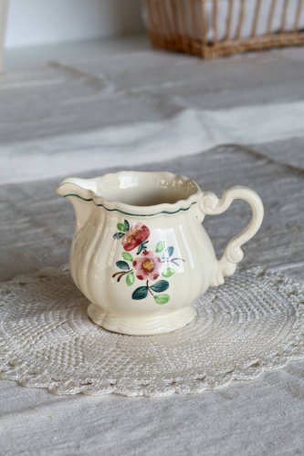 Pot à lait vintage Sarreguemines “Amazonas” peint à la main