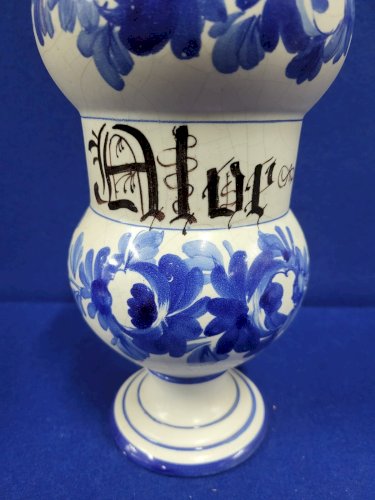 POT A PHARMACIE ALOR N° 16