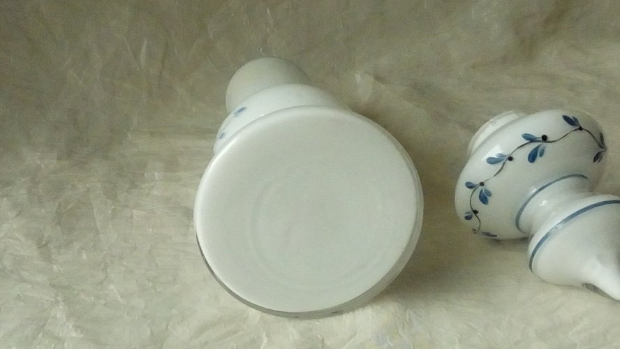 POT A PHARMACIE APOTHICAIRE EN OPALINE PIL OPPI**