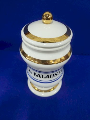 POT A PHARMACIE C.DE BALAUSTRE GIEN N° 24