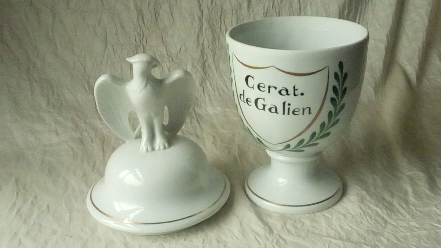 POT A PHARMACIE EN PORCELAINE DECOR DE PARIS AIGLE ROYAL STYLE NAPOLEON III**