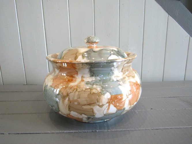 Pot avec couvercle en céramique émaillée de Nazareno Picchiotti