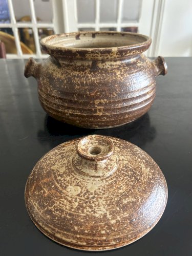 pot couvert en grés Alain Rech , Vézénobres