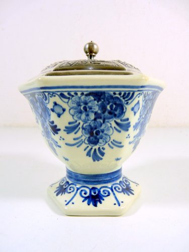 Pot couvert hexagonale faience Delft & métal argenté poinçon orfèvre H. Hooykaas