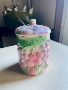Pot en barbotine fruits