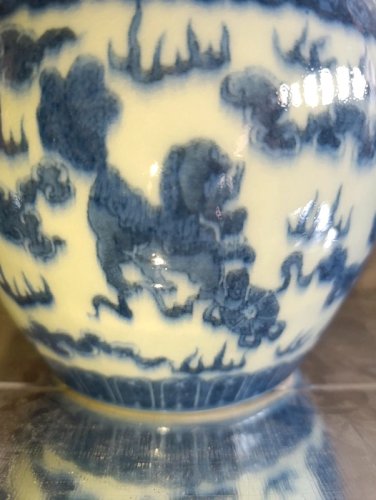 pot en porcelaine chinois à decor de dragon en bon etat