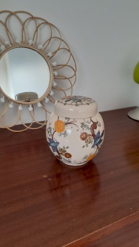 pot en porcelaine Stafforshire Sadler