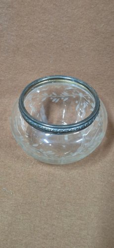 POT EN VERRE ET BORDS EN ARGENT MASSIF DE 126.61 GRAMMES AU TOTAL