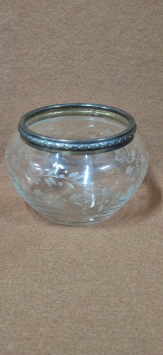 POT EN VERRE ET BORDS EN ARGENT MASSIF DE 126.61 GRAMMES AU TOTAL