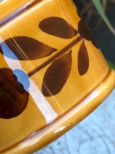 Pot rétro vintage en faïence couleur miel