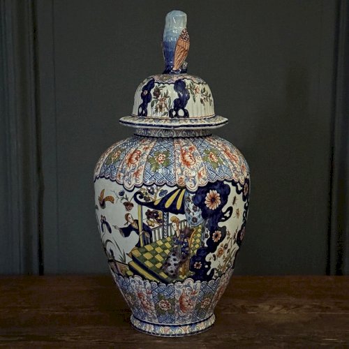 Potiche de Delpht à décor de Chinois XIXe L8902