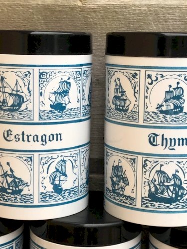 Pots à épices rétro vintage Ariel