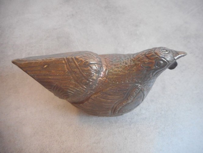 POULE EN ARGENT MASSIF DE 127.4 GRAMMES