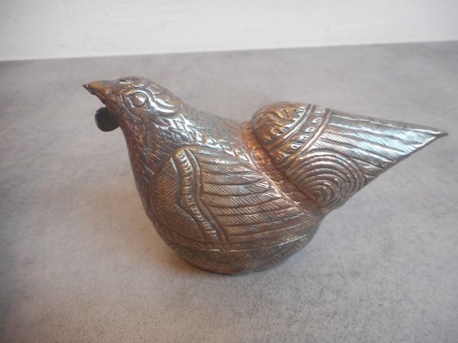 POULE EN ARGENT MASSIF DE 127.4 GRAMMES