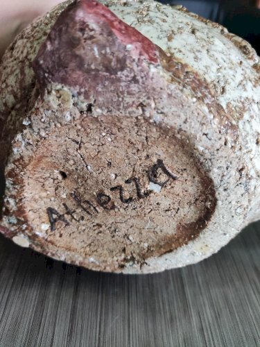 Poule en céramique Athezza