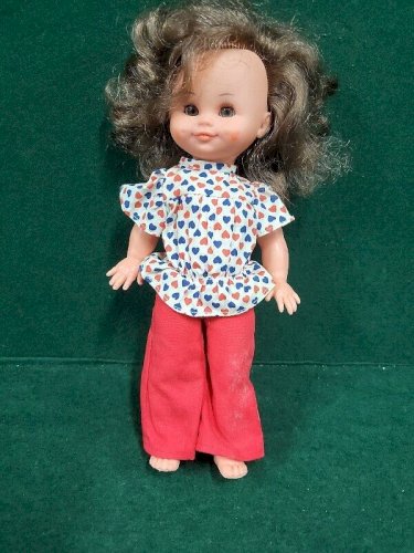 POUPEE ANCIENNE 1.29.01 BELLA HABILLEMENT ROUGE