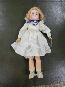 OLD DOLL LIMOGES FRANCE N°11