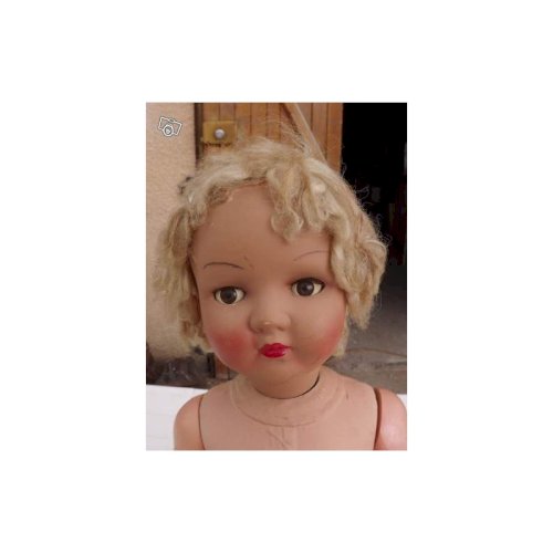 Poupée ancienne plastique et papier maché