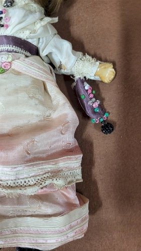 POUPEE ANCIENNE SFBJ 60 PARIS 12/0 AVEC OMBRELLE