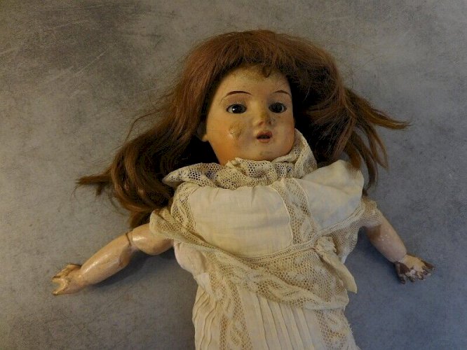 POUPEE ANCIENNE SFBJ PARIS