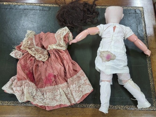 POUPEE ANCIENNE UNIS FRANCE 71/149 301  N°2